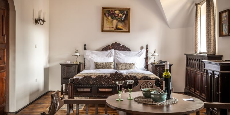 Hotel RŮŽE a OLDINN