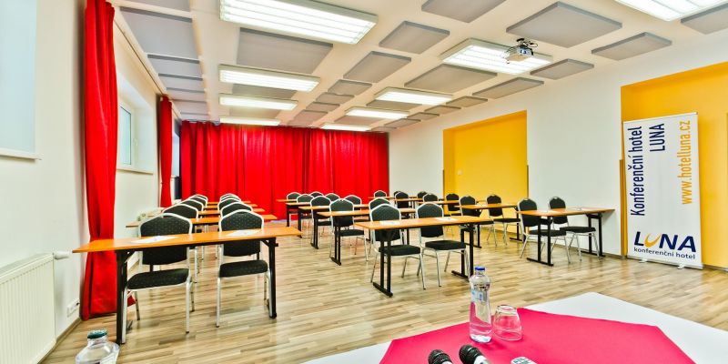 Konferenční hotel LUNA - Multifunkční hala Sázava