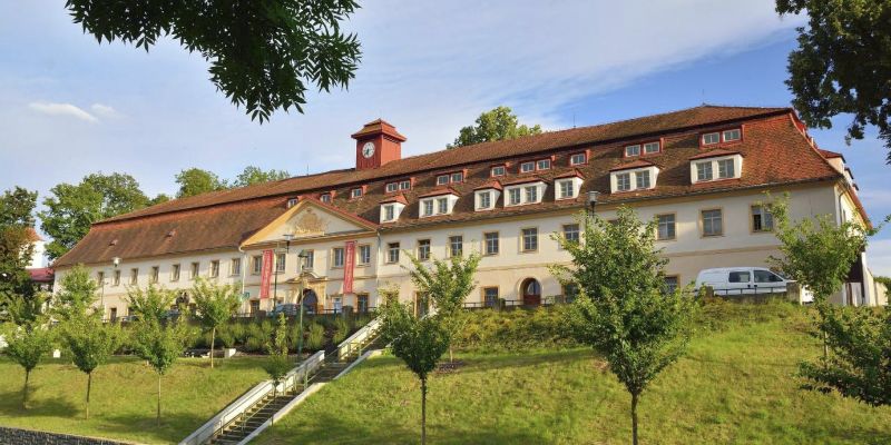 Hotel Týnec