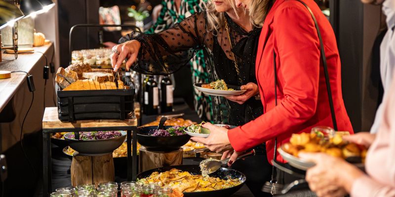 Arthur's Pub: Firemní akce v srdci Karlína s welcome drinkem zdarma