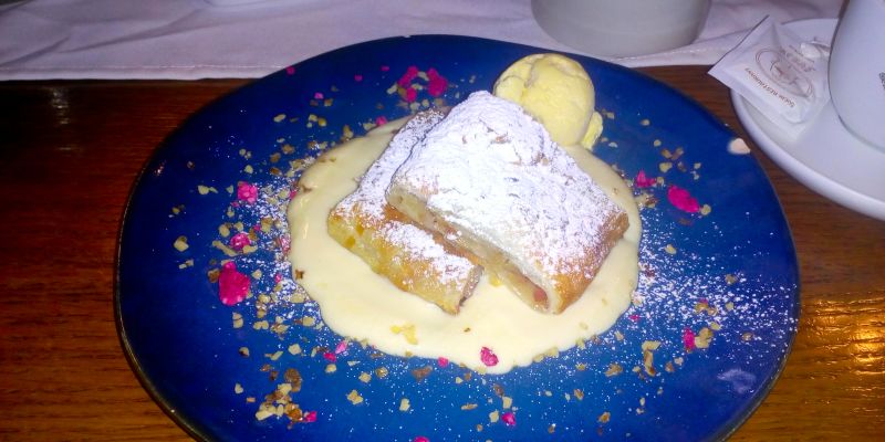 Pivní hotel ZLATÁ KRÁVA: pivní lázně, kulinářské zážitky i konferenční servis.