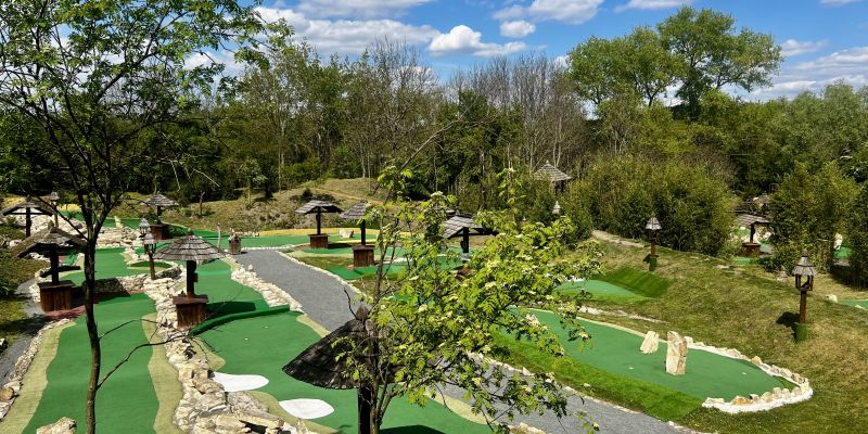 Chcete, aby váš teambuilding nebyl nuda? Vyrazte kousek za Prahu do Resortu Svět