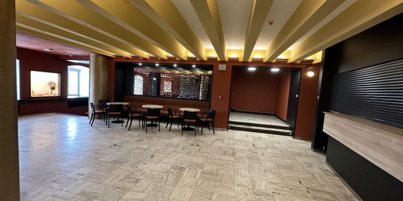 Hotel Týnec - Foyer