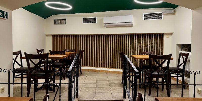 Bistro "U dvou kamarádů"