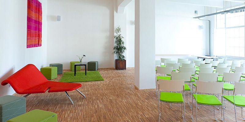 Impact Hub Praha D10 - Velká konferenční místnost