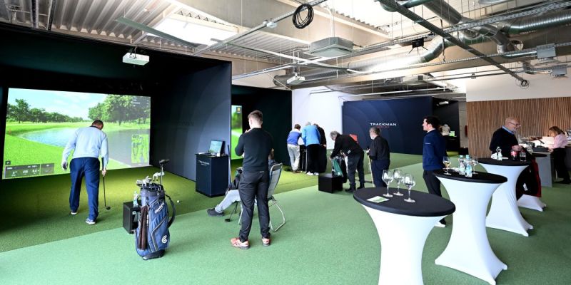 Green Golf Indoor Studio