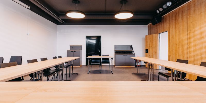 NOSRETI reality – jednací místnosti - Konferenční místnost B