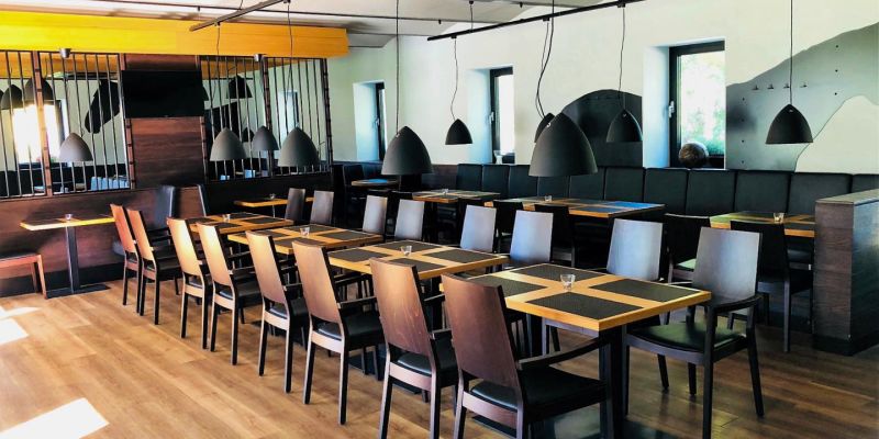 Panství Dlouhá Lhota - Restaurant Konírna