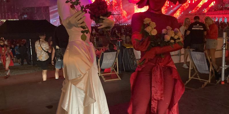 Aliatrix - visual entertainment agency - Walking acts