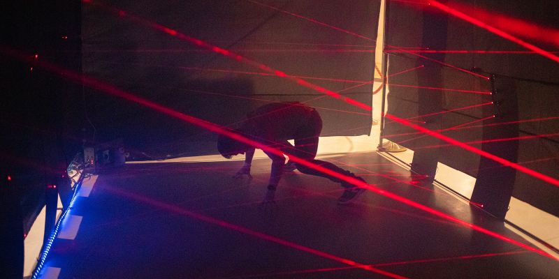 Aliatrix - visual entertainment agency - Laserové bludiště