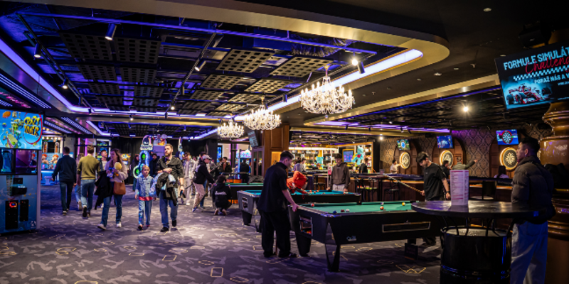 „Věříme v sílu emocí, autenticity a lidské kreativity. Chceme být místem, kde se tvoří vzpomínky a kam se lidé zároveň budou rádi vracet.“ říká jednatel Máj – House of Fun