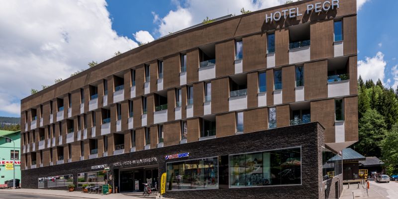 APARTMENTS HOTEL PECR - Hotelový komplex PECR
