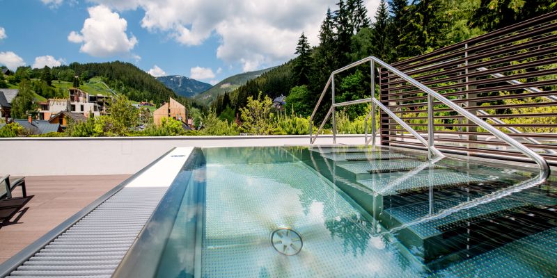 APARTMENTS HOTEL PECR - Hotelový komplex PECR