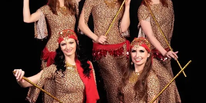 Martina's Agency – Show program pro firemní akce - Orientální večer