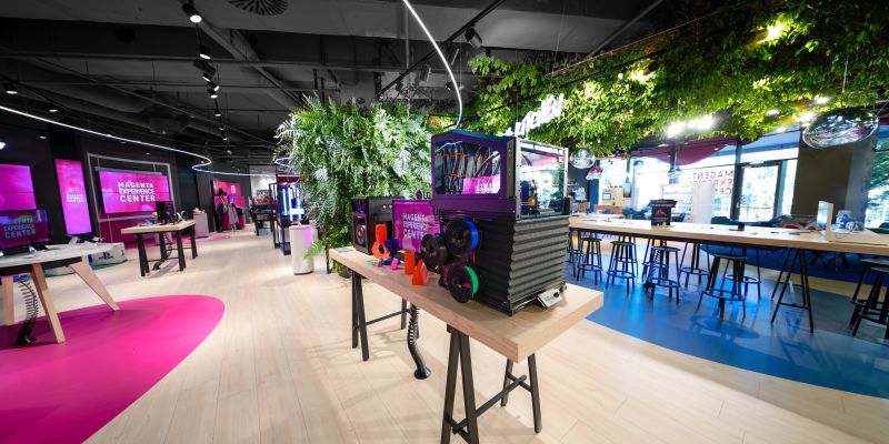 Magenta Experience Center