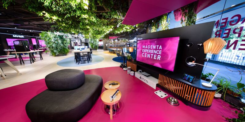 Magenta Experience Center