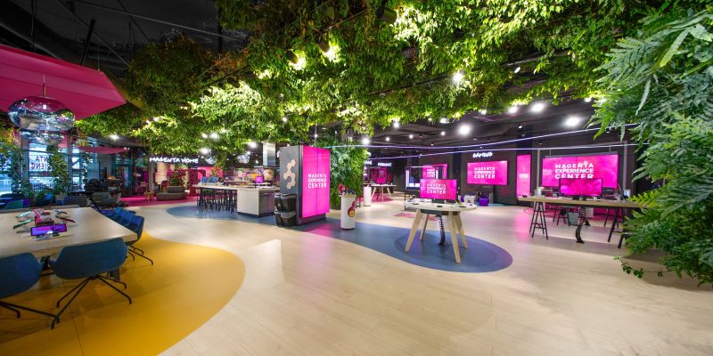 Magenta Experience Center
