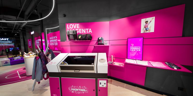 Magenta Experience Center