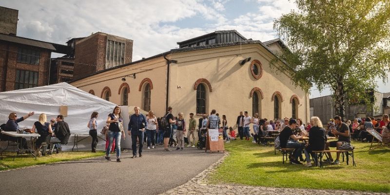 Navínko - vinný catering pro váš event - Volná degustace vína