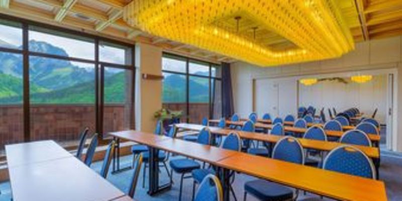 Hotel Montfort**** - Modrý salónik