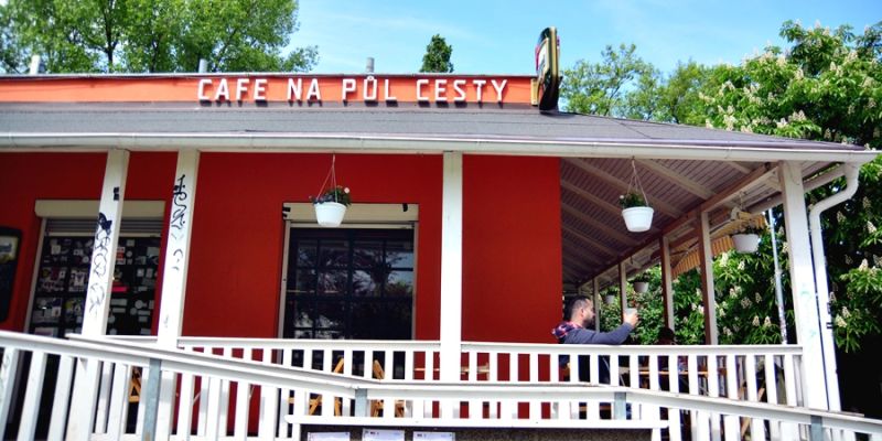 Café Na půl cesty