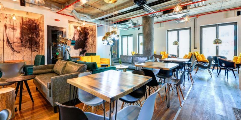 WorkLounge Karlín - Velká zasedací místnost
