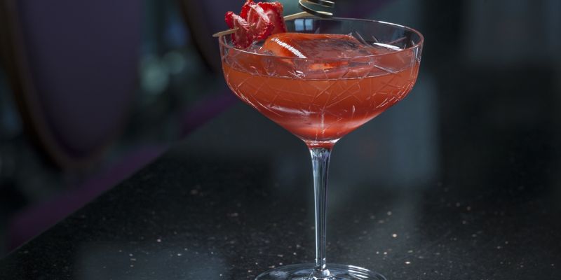Cloud 9 Sky Bar & Lounge