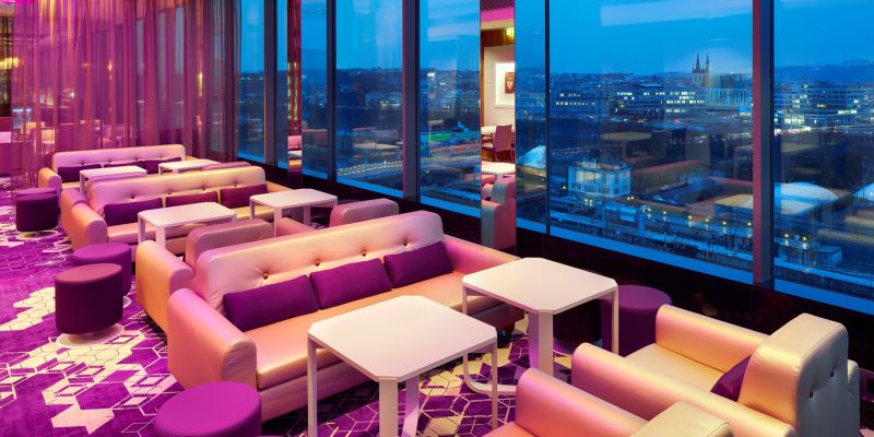 Cloud 9 Sky Bar & Lounge