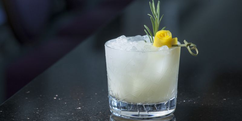 Cloud 9 Sky Bar & Lounge