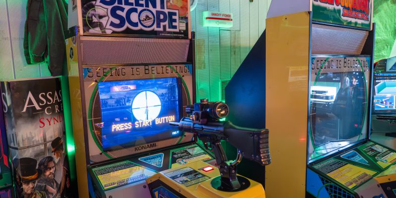 Fun Arena - Cyber Arcade