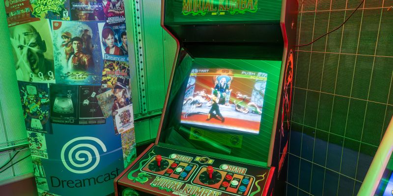 Fun Arena - Cyber Arcade