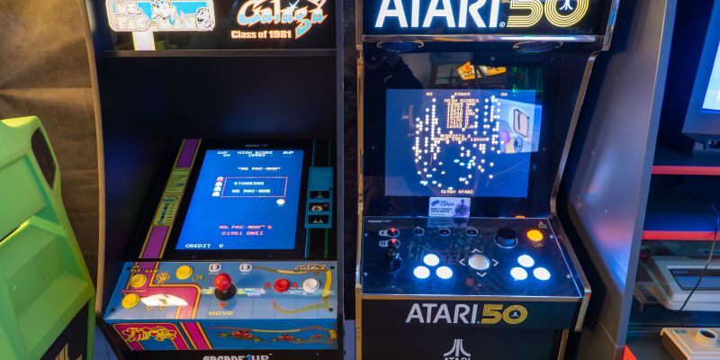 Fun Arena - Cyber Arcade