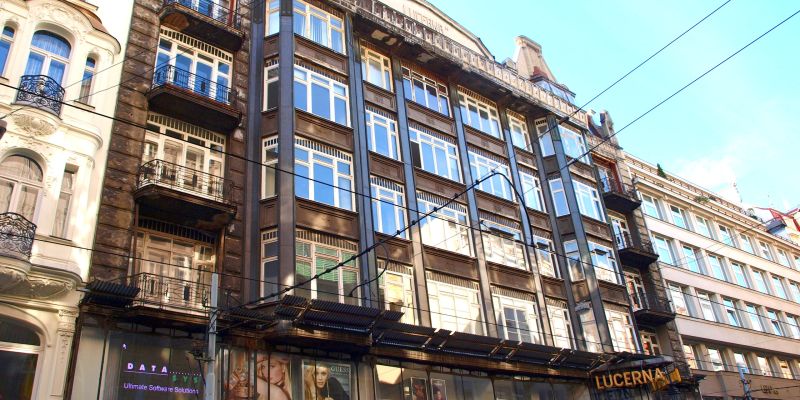 Palác Lucerna