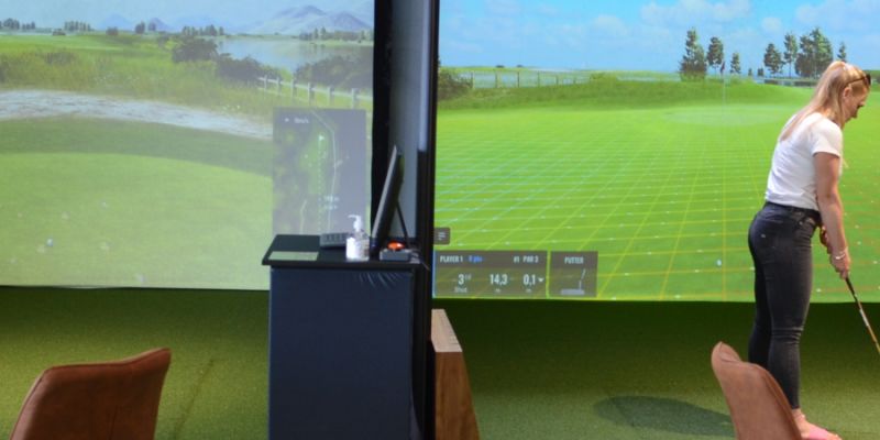 Green Golf Indoor Studio