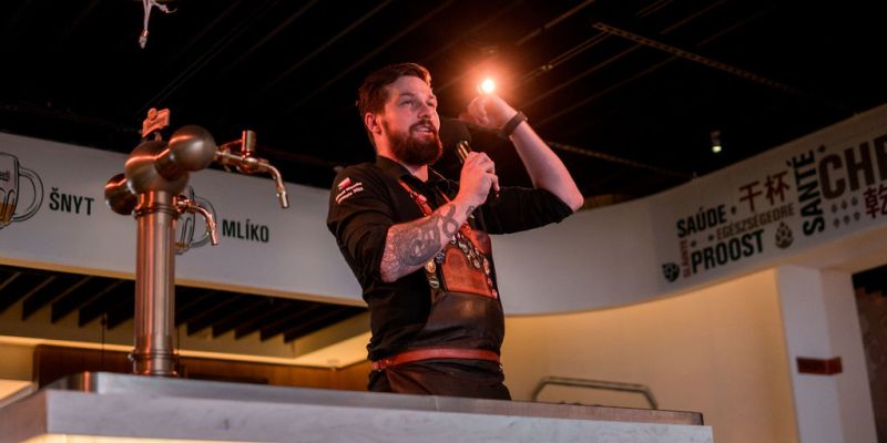 Proměňte firemní večírek v nezapomenutelný zážitek s Pilsner Urquell Experience v Praze