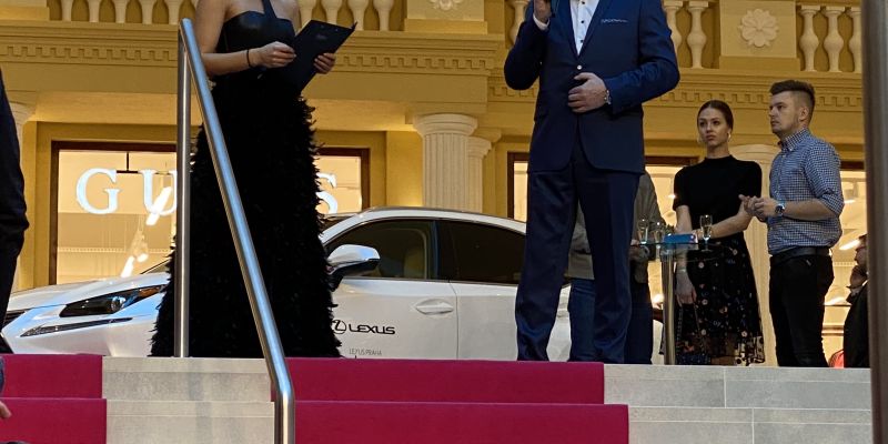 POP Airport - Outlet POP