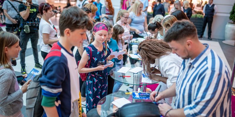 POP Airport - Outlet POP