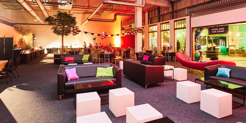 POP Airport - Outlet POP