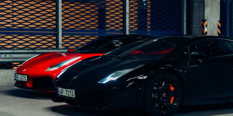 Svezení v supersportu (Ferrari, Lamborghini, Mustang)