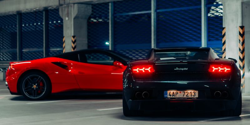 Svezení v supersportu (Ferrari, Lamborghini, Mustang)