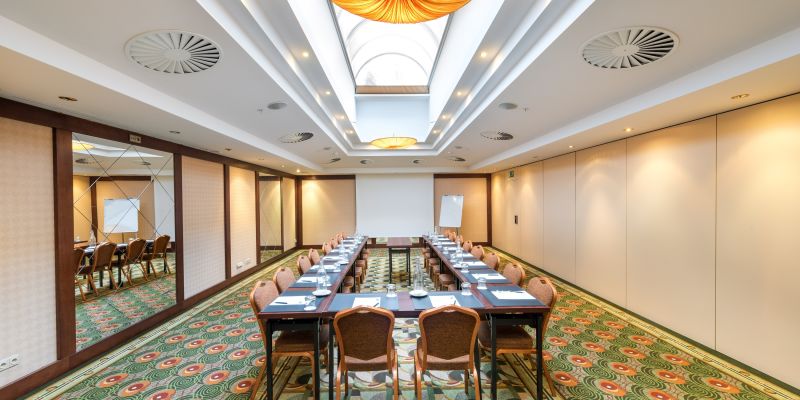 Lindner Hotel Prague Castle