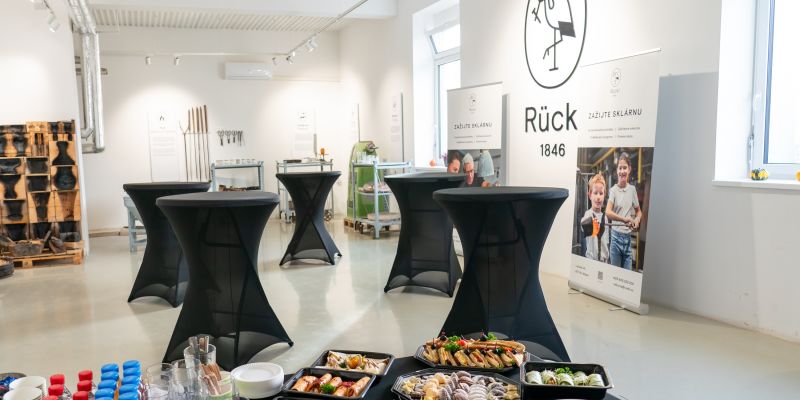 V srdci sklářského řemesla: Zažijte sklárnu Rückl