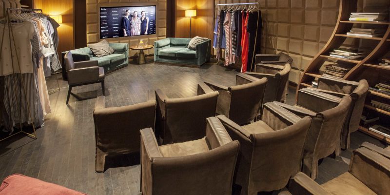 The Emblem Hotel - The Salon