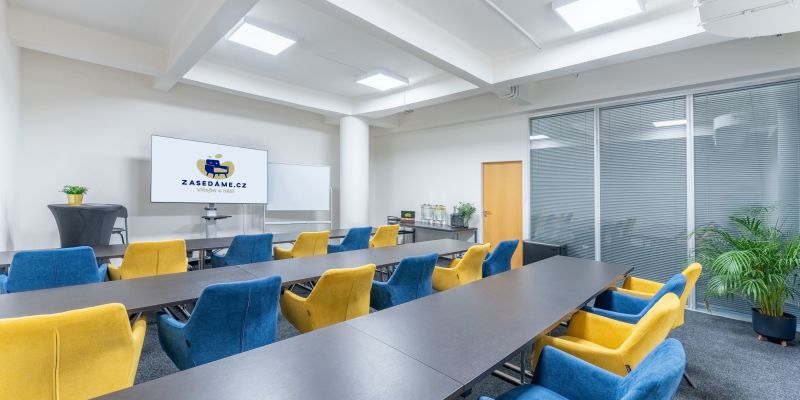 Zasedáme - Střední Central