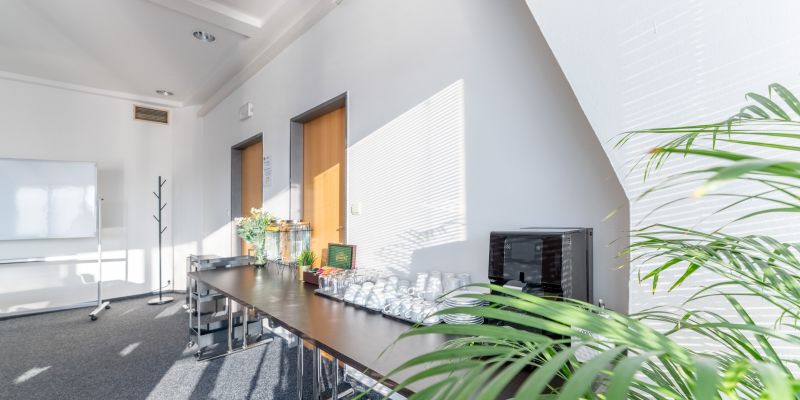 Zasedáme - Střední místnost Jungmann