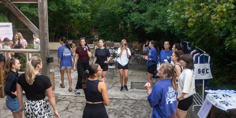 Radlická kulturní sportovna - Zadní zahrada