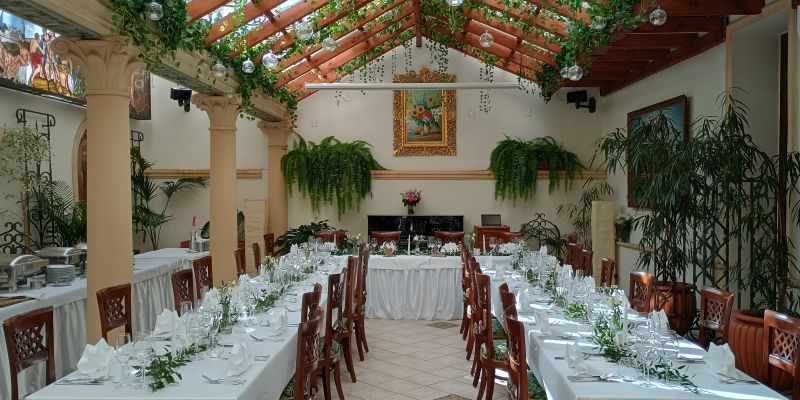 Green Garden Hotel - Zimní zahrada