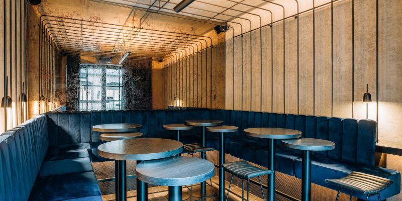 Moon Club & Lounge - Tarot Lounge