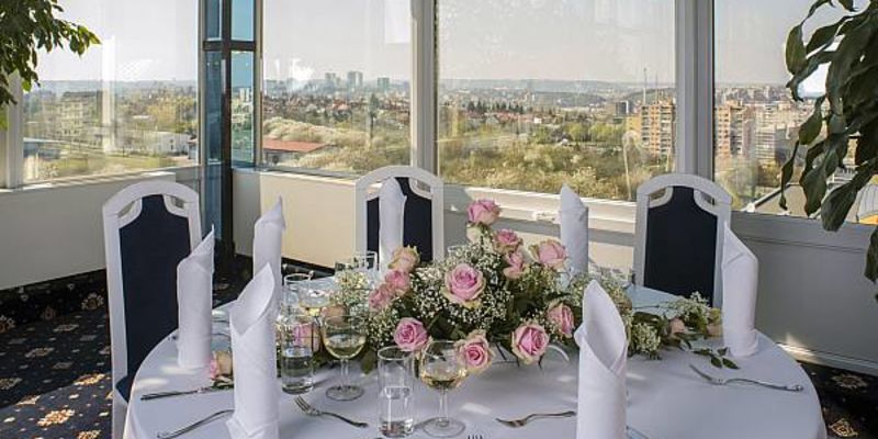 Bohemia Top Restaurant