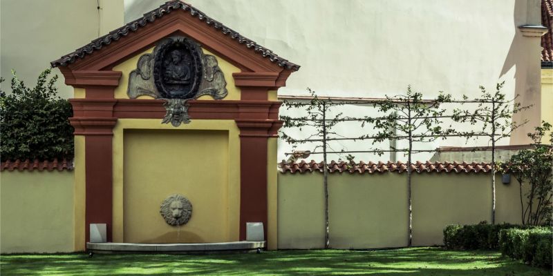 Hartigovský palác - Hartigovská zahrada